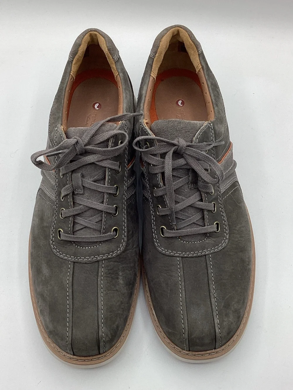 Clarks Men's Un Ramble Go Gray Suede Lace-Up Sneakers